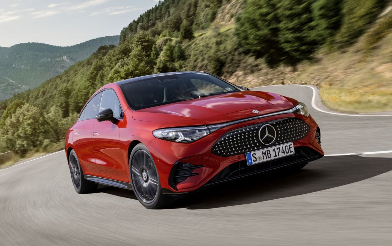 Mercedes Benz Yeni CLA Türkiye’de: Akıllı ve Elektrikli Sürüşün Geleceği